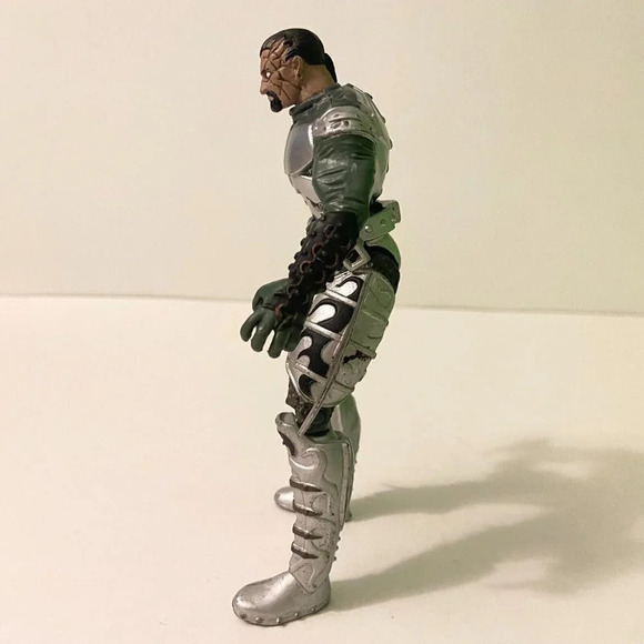 1996 Mcfarlane Toys Total Chaos Dragon Blade  6 Inch Tall Action Figure - Picture 4 of 12